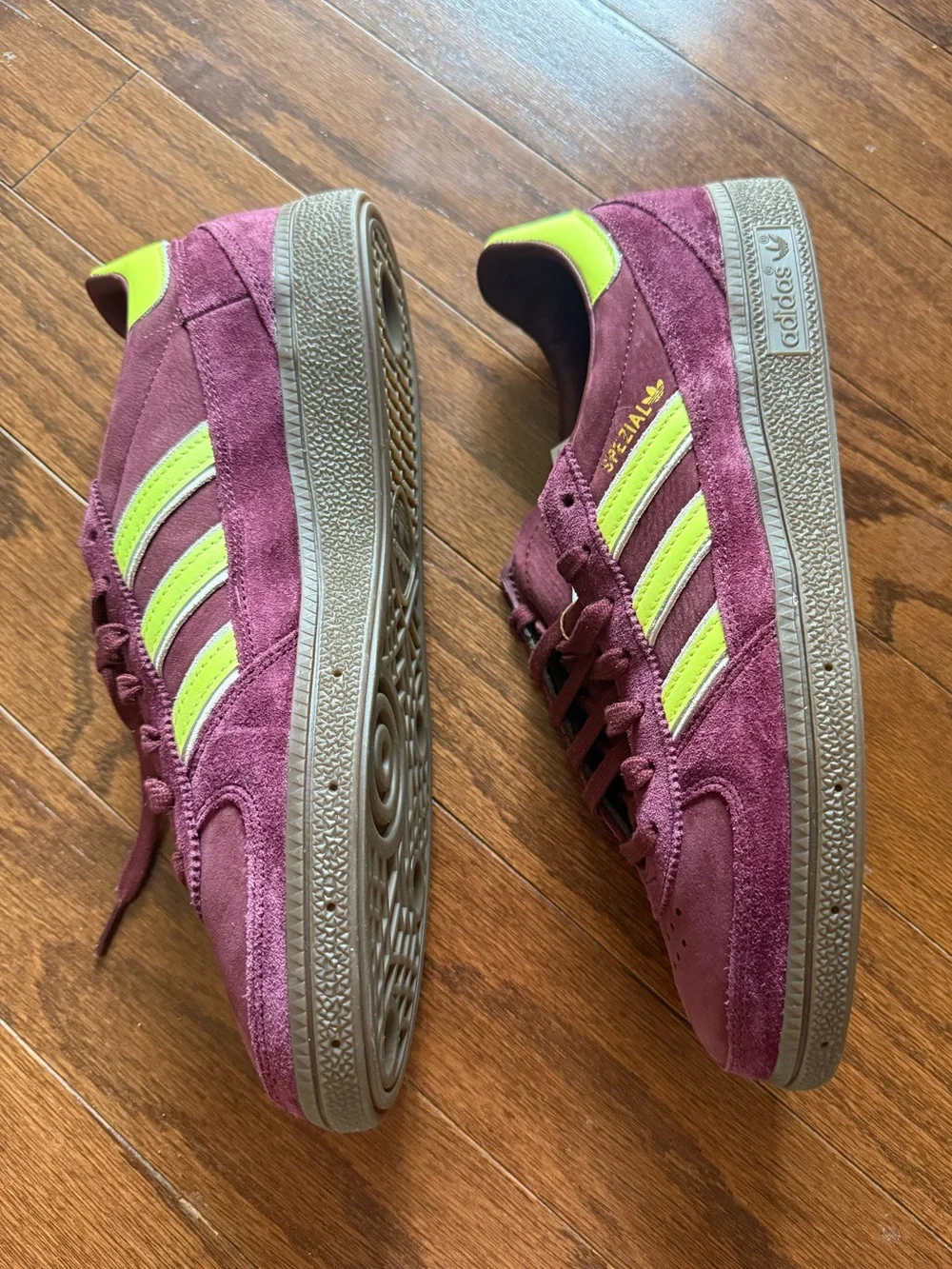 adidas Burgundy Suede Handball Spezial shoes men’s size 10.5 US